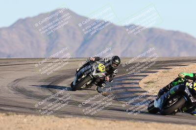 media/Dec-07-2025-CVMA (Sun) [[3e7d2de5dc]]/Race 17-Amateur Formula Middleweight/